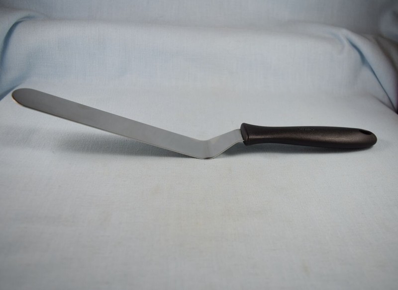 Wilton 13" Stainless Cake Icing Spatula Angled Black Plastic Handle gallery