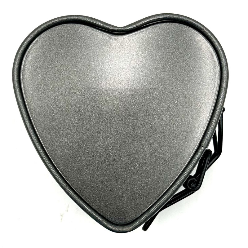 Tin Non-stick Spring Form Loose Heart-Shaped Tray Cake Baking Baking Pan Cake gallery