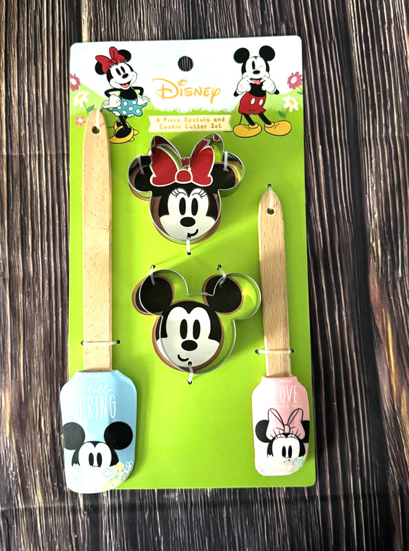 Disney Spring 4 Piece Spatula Cookie Cutter Set Mickey Mouse Minnie Mouse