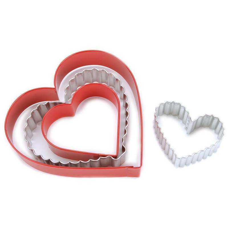 Wilton Nesting Heart Cookie Cutters 4 pc Set 2 Shapes 4 Sizes, New, Sealed gallery