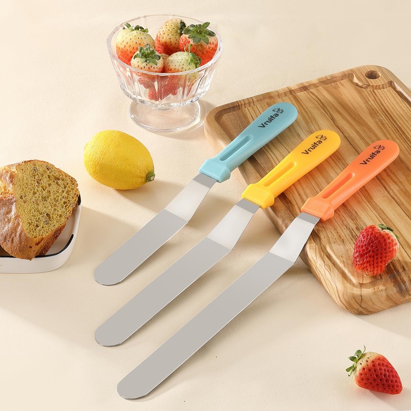 VRUIFA 3PCS Offset Spatulas, Icing Spatula for Cake Decorating and Frosting, wit gallery