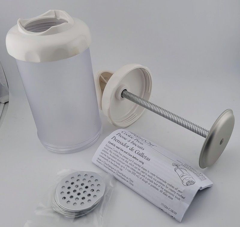 Pampered Chef Cookie Press 1526 With 10 Discs NEW with 10 Discs with box