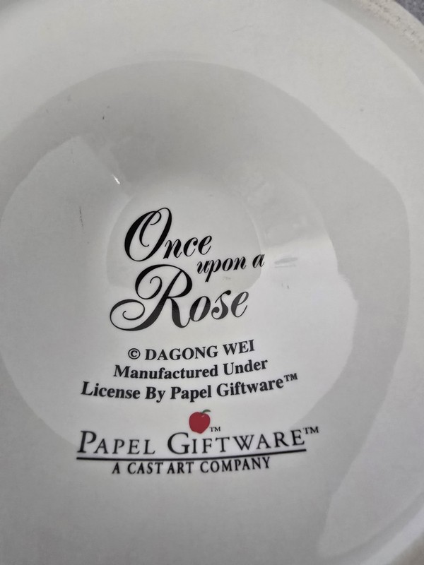 Once Upon A Rose Pedistal Cake Plate Tea Rose Collection Discontinued EUC gallery