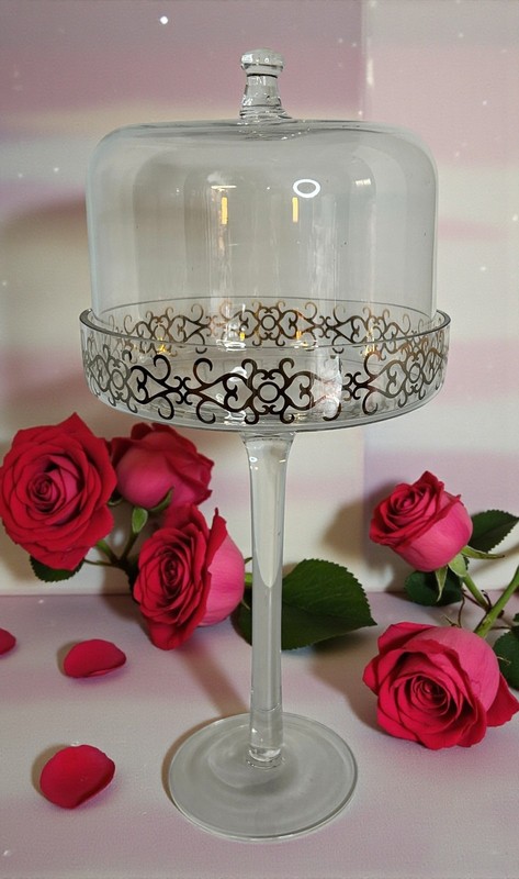 Glass Pastry Stand with Dome Elegant Goldtone Pattern 16-1/8″ Entertaining Party