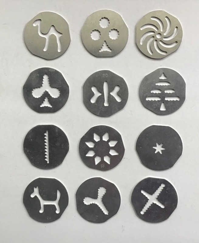 Vintage Mirro Cookie Press REPLACEMENT PARTS ONLY 12 Discs 3 Tips Cooky gallery