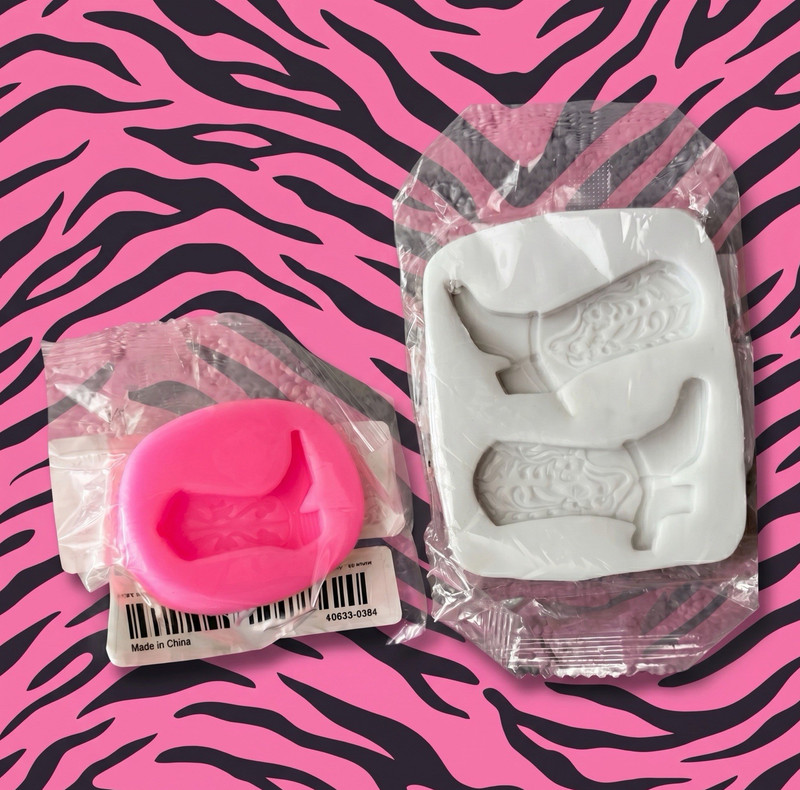 2pc High Heel Shoe Chocolate Mold Set, Pink/White Silicone, Reusable Non-Stick