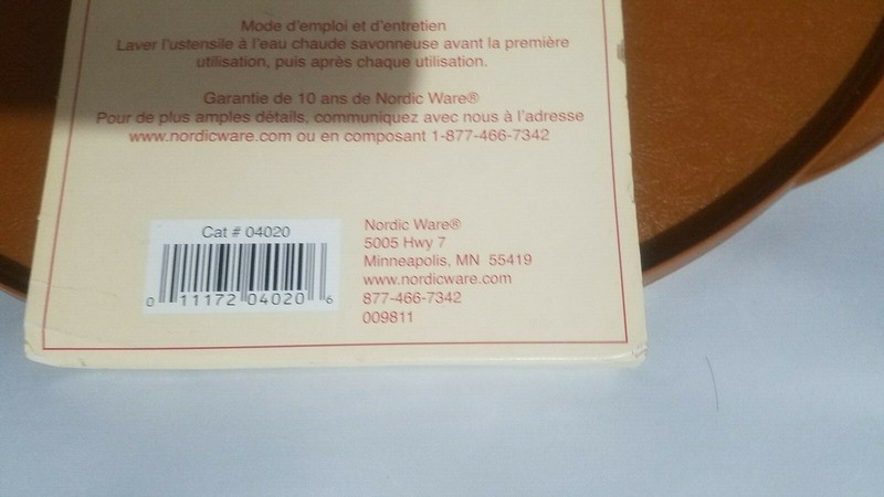 Nordic Ware Leaves & Apples Reversible Pie Top Cutter 12" Baking New gallery