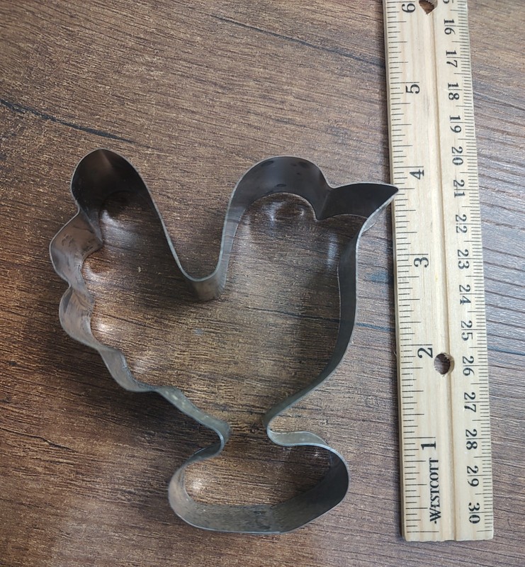 Metal Cookie Cutter Bird Shape Vtg French Hen B3 gallery