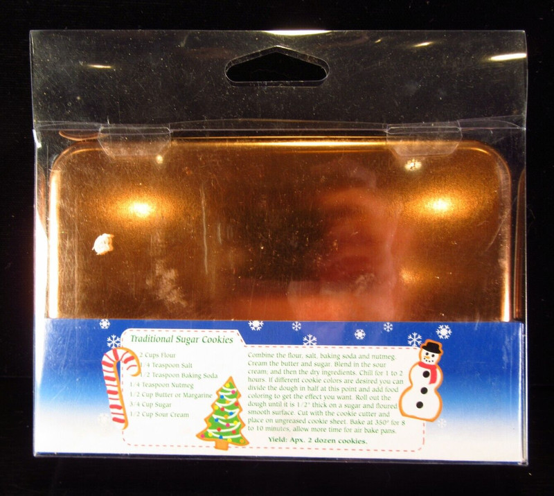 Wilton Cookie Cutter Gingerbread Family, NOEL, Global Decor Christmas Set in Box gallery