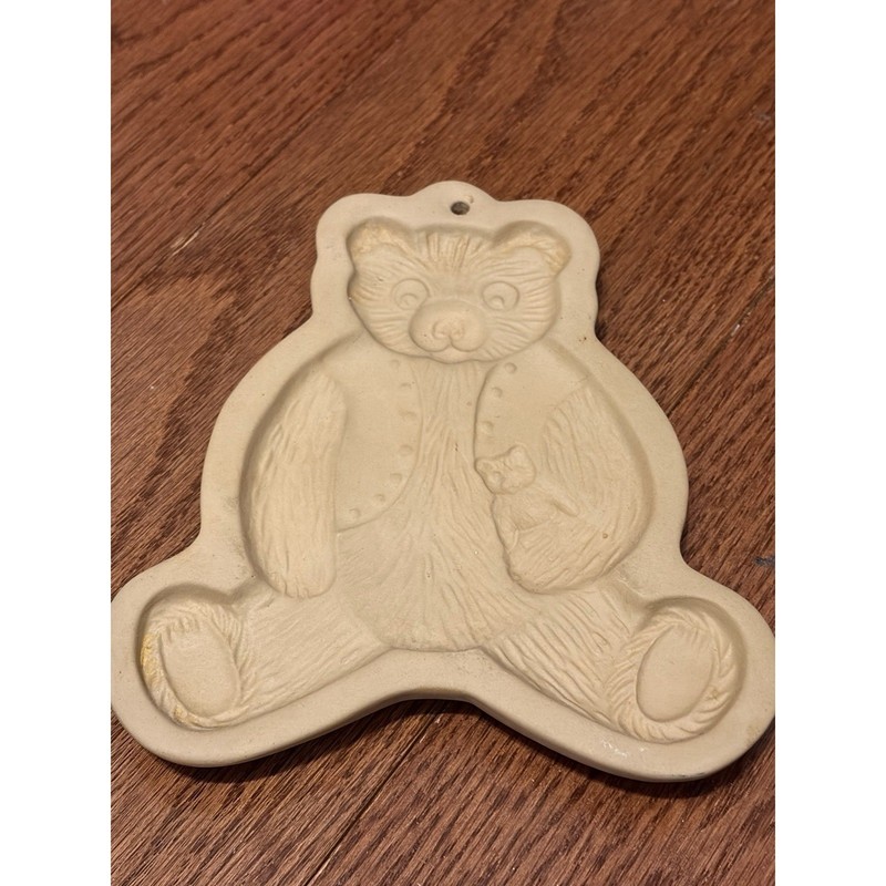 Brown Bag Cookie Art Teddy Bear Cookie Mold 1984 Vintage Baking Craft gallery