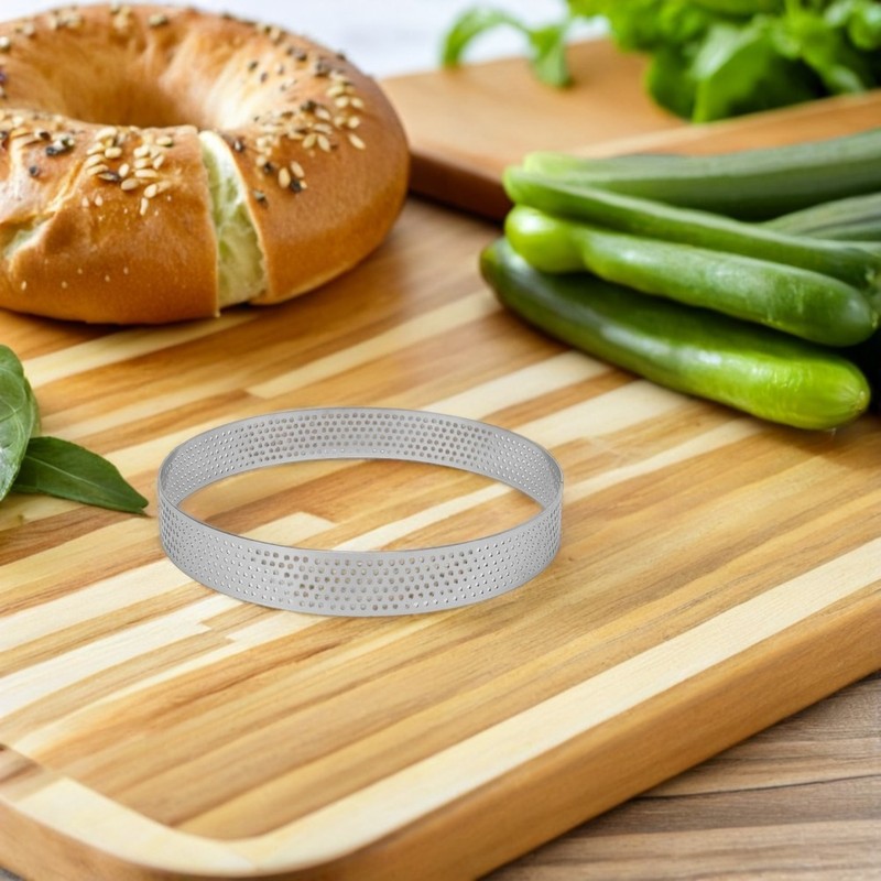 12 Pcs Round Cake Rings Stainless Steel Perforated Tart Molds For Baking gallery
