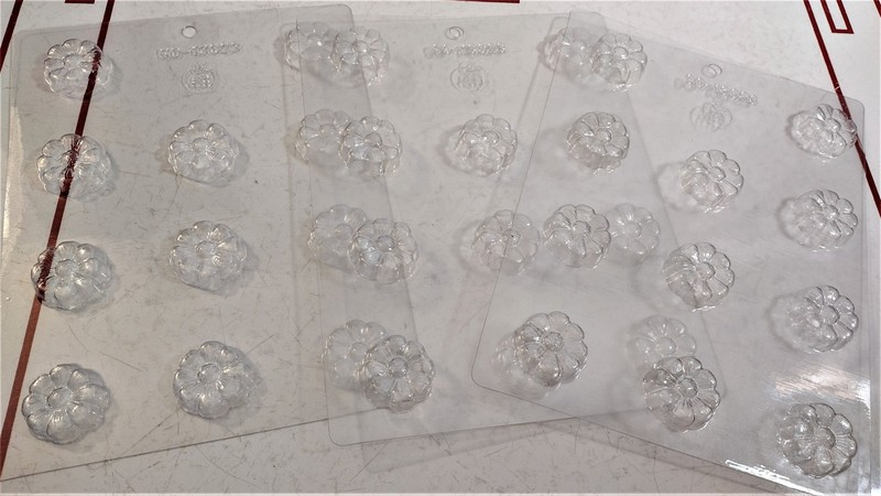 Daisy Flower Chocolate Candy Mold, 1.25" (3 pc) Floral Dessert gallery