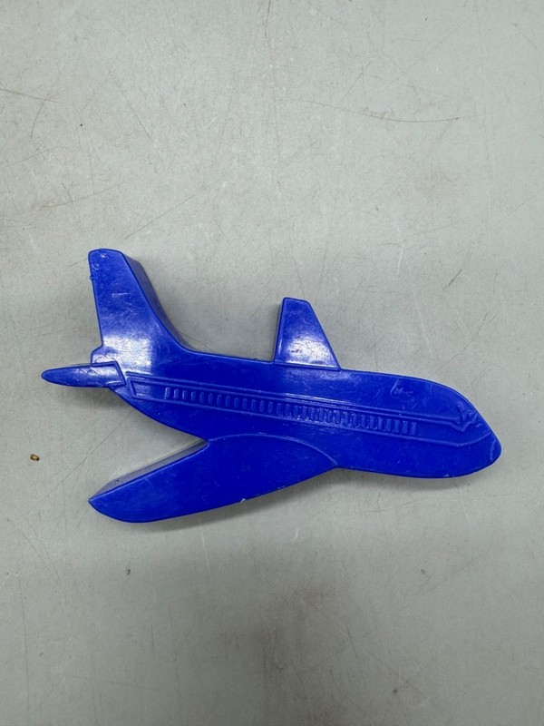 Set Of 5 Wilton Transportation-Themed Cookie Cutters In Red Green Purple & Blue gallery