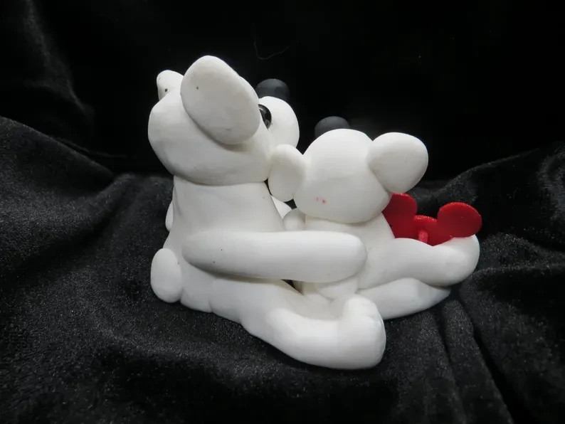 White mommy & baby bear with Minni Mouse gallery