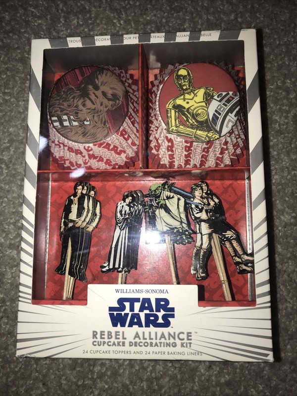 New Williams-Sonoma STAR WARS Rebel Alliance Cupcake Decorating Kit