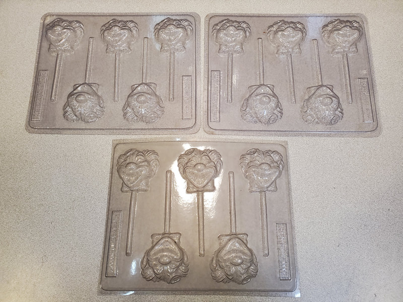 Lot of 12 Character Sugarcraft Chocolate Candy Molds, Plastic, Disney Mickey ET gallery