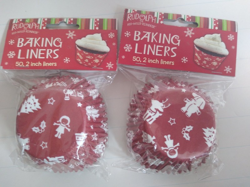 Christmas Holiday Designs Baking Cups 100 ct 2 inches Rudolph