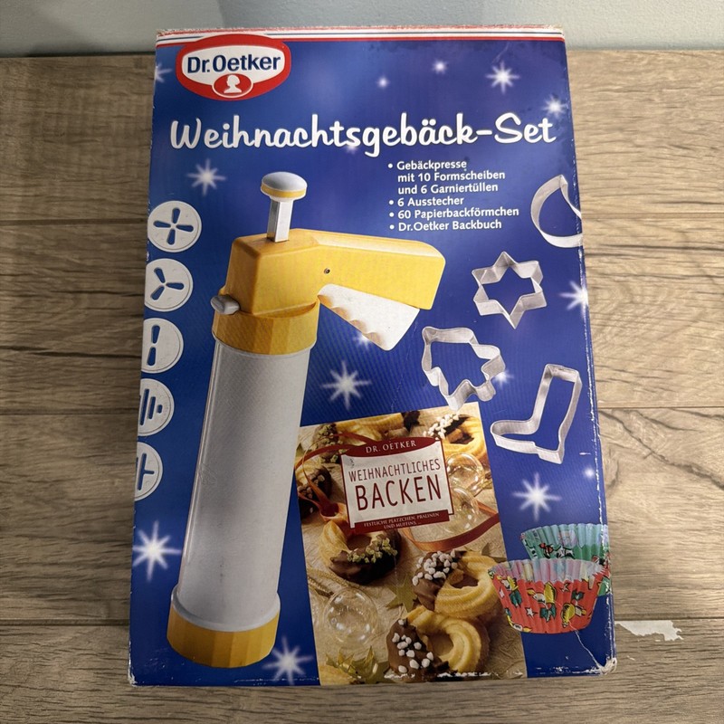 Dr Oetker Cookie Press With Molds / Cutters / Piping Tips Weihnachtsgeback Set gallery