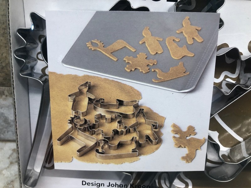 IKEA JULKUL Reindeer/Sled/Santa and Mrs Claus/Snowflake/Shoe Cookie Cutters ..N gallery