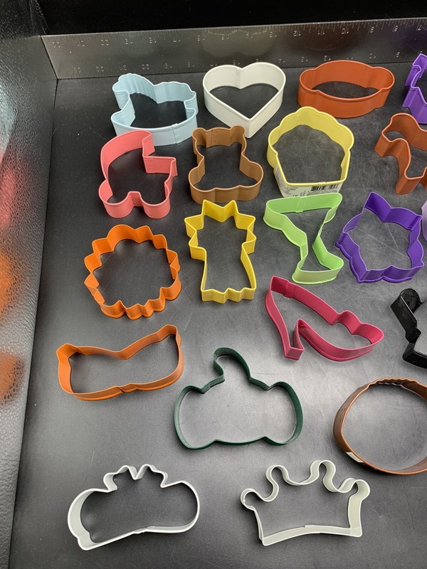 WILTON Easter Spring multi Colored Metal Cookie Cutters Bunny Flower Carrot gallery