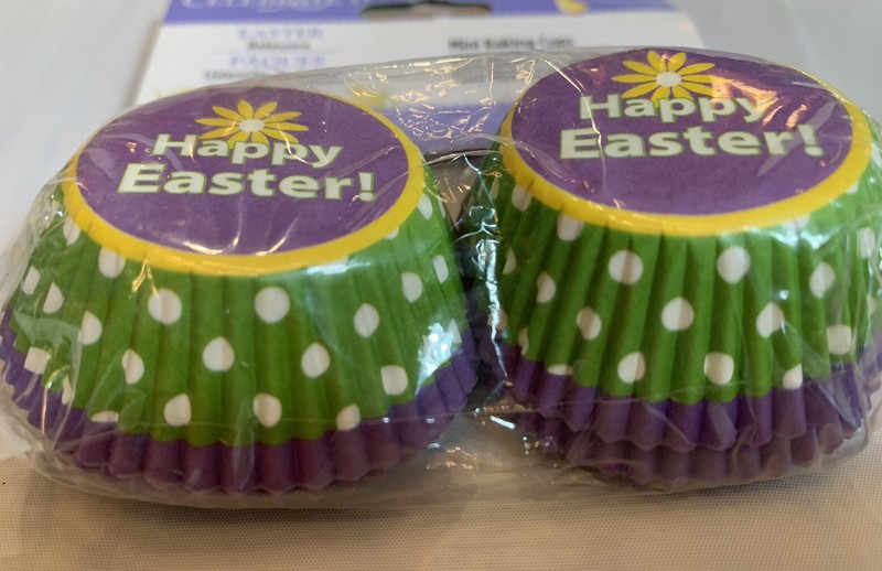 EASTER Purple/Green Mini Baking Cups ￼ Cupcake Liners ￼ Polkadot 100 COUNT NEW gallery
