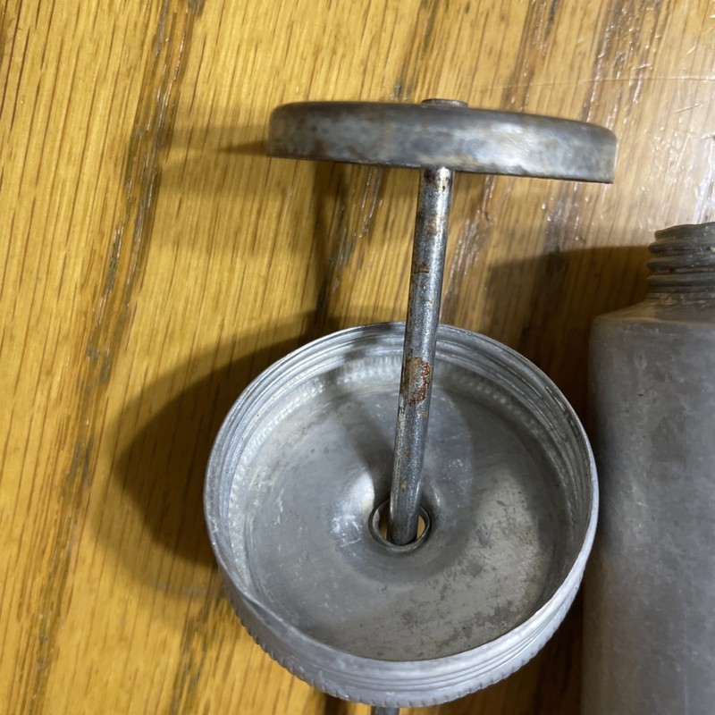 Vintage Aluminum Metal Cookie Food Cake Press 6 Decorative Tips gallery