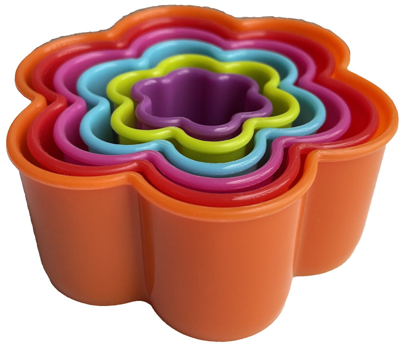 Scallop Flower Shape Plastic Cookie Dough Mould 6-piece Size Multiple Color gallery
