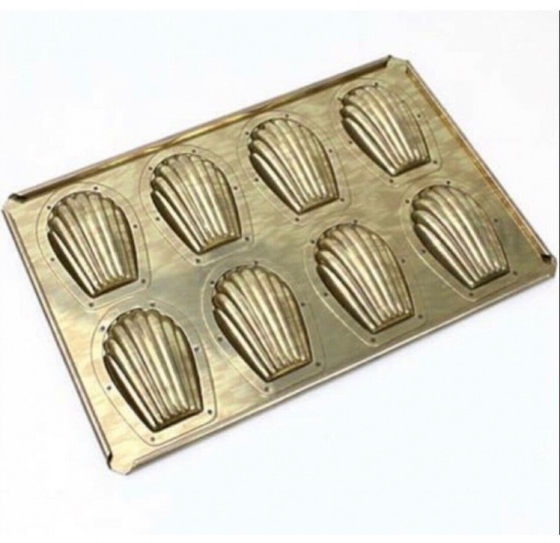 Chiyoda metal (chiyoda) shellfish type Madeleine 8P (cooking confectionery ware)
