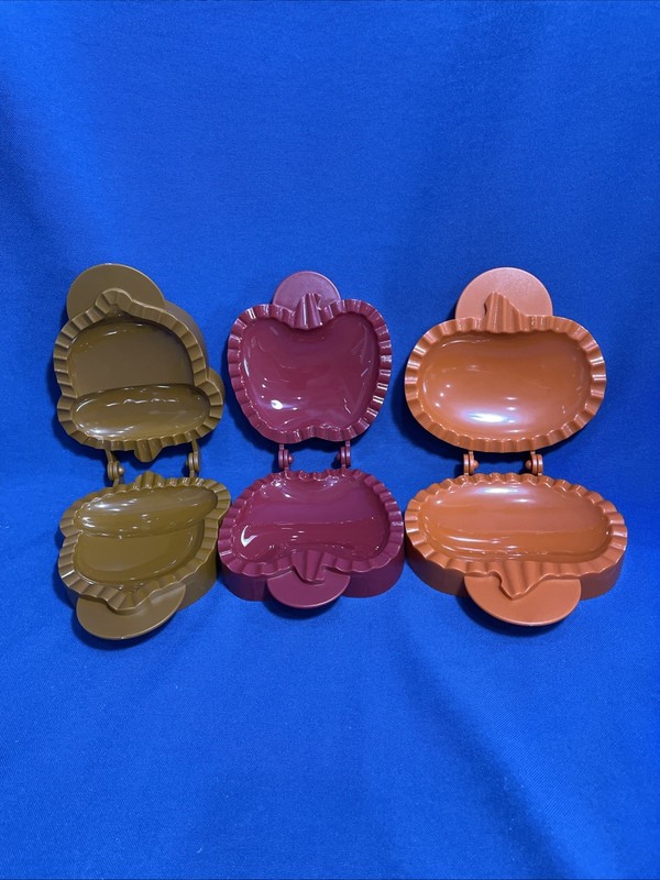 Set 3:Williams Sonoma Autumn Mini Pocket / Hand Pie Molds-Apple, Acorn, Pumpkin gallery