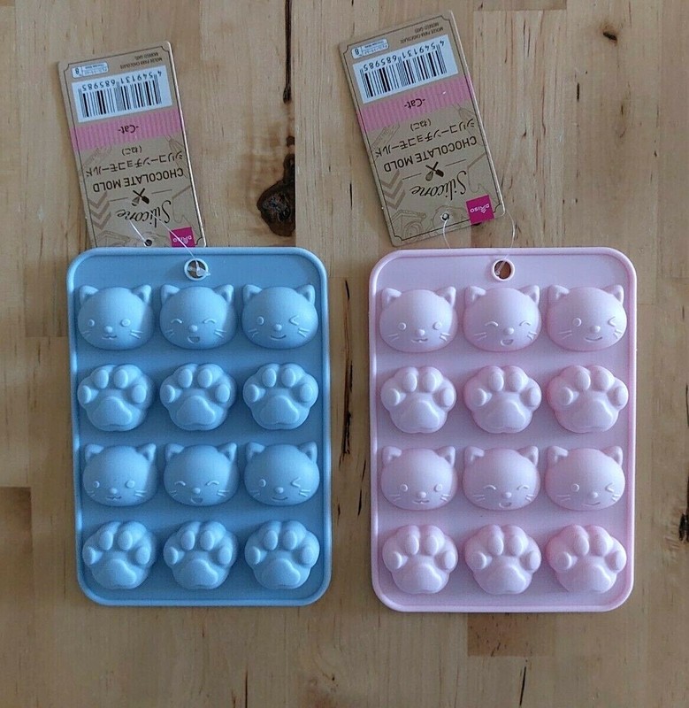 Cute Cat and Paw Design silicone Chocolate Mold 2 Sets Pink Blue