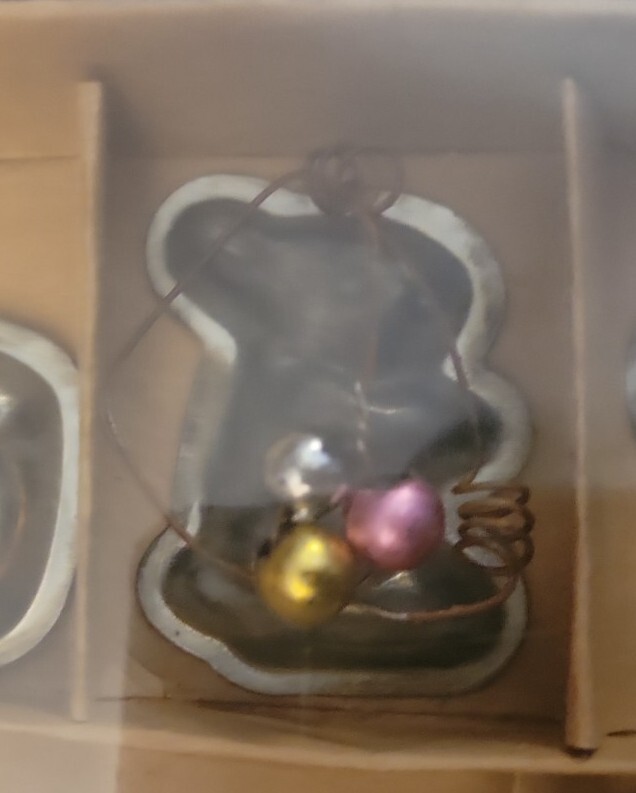 VTG. WILTON Set 6 Mini Easter Cookie Cutters 2007 + 6 Springtime Molds NIB 🐇 gallery