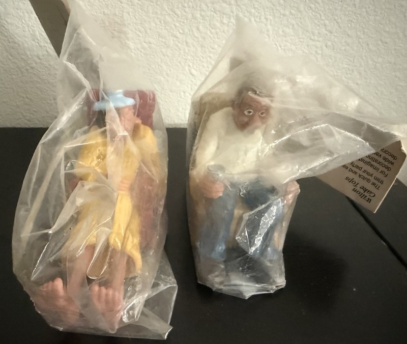 Lot 2 Vintage 1987 Wilton CAKE Tops Retired Old Man, Sick Man Beer Hungover gallery