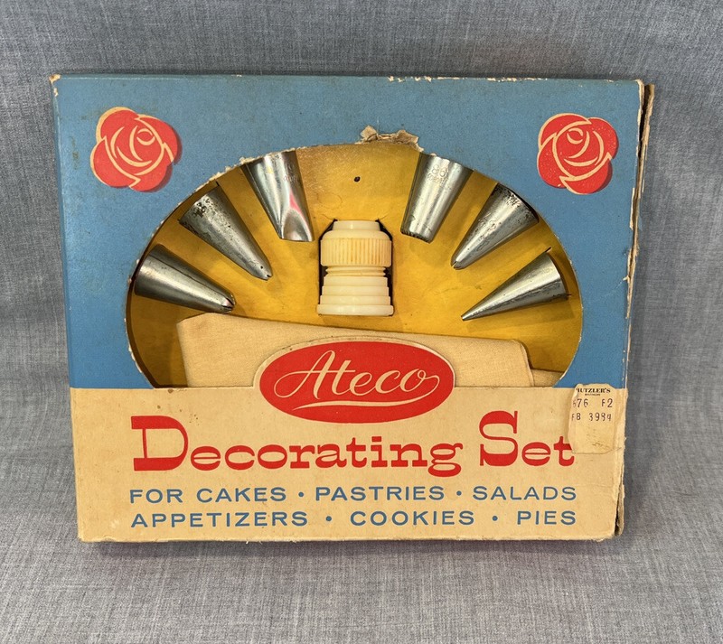 Vintage Ateco 7 Pcs #334C Decorating Set Cakes Pastries Salads Appetizers Etc
