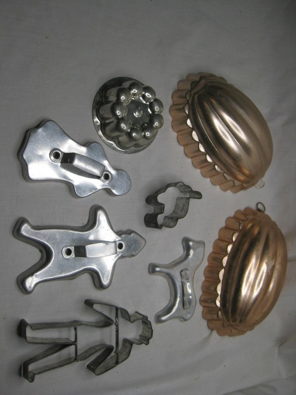 8 vintage cooking molds mold lot cutter cutting shape baker 1 Western Germany gallery
