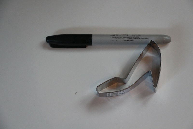 Shoe COOKIE CUTTER Metal NEW Dressy High Heel Shoe Ladies ~~ Small but not mini gallery