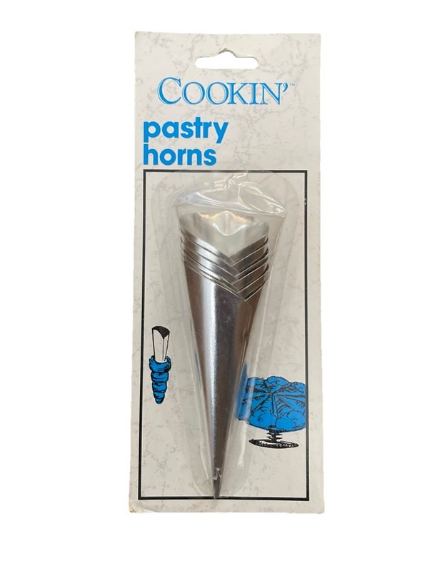 Stainless Steel Pastry Cream Horn Baking Mold Set 261049. 6 Piece Set. New.