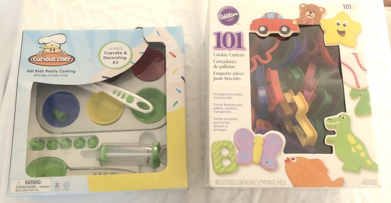 Curious Chef Cake Decorating Kit PLUS Cookie Cutters ABCs 123s Shapes Holiday