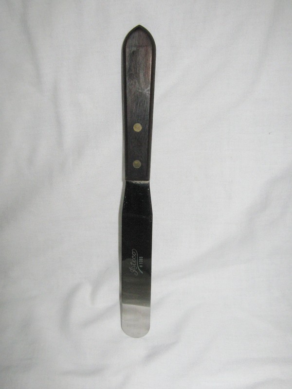 ATECO #1386 WOOD HANDLE STRAIGHT SPREADER ICING SPATULA UTENSIL 11″