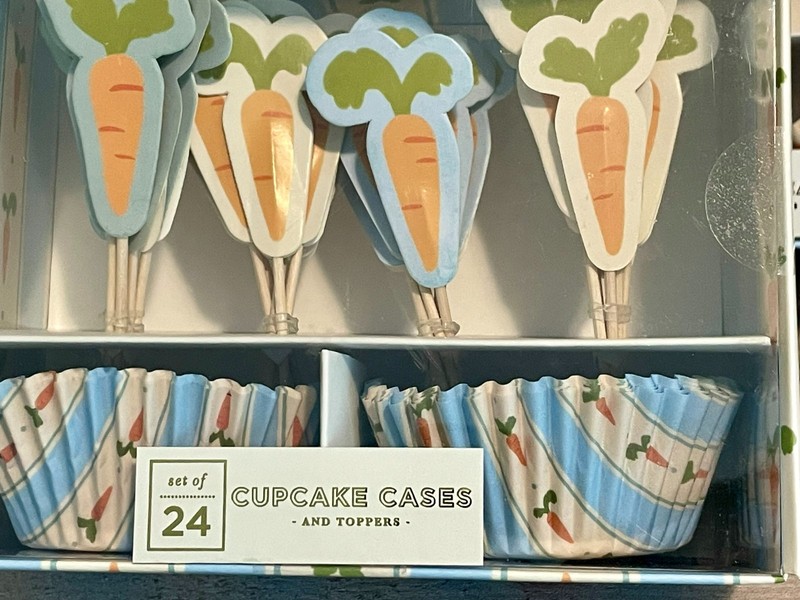 Country Style Blue & White Carrot Cupcake Liners & Toppers 3 Sets (72 Total) gallery