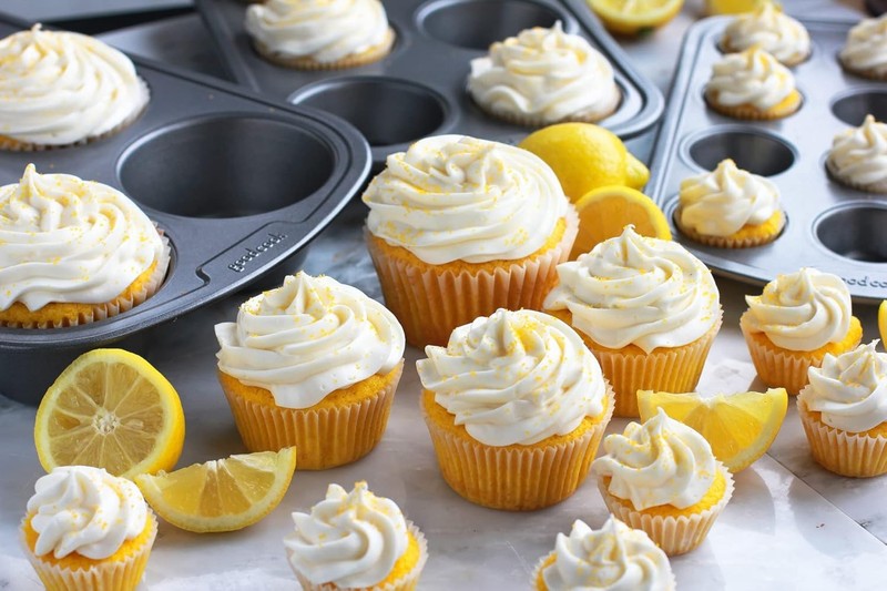 Everyday Nonstick Steel Jumbo Texas Muffin Pan, 6-cup, Gray gallery