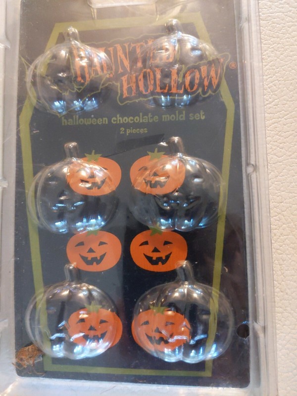 Lot of 2 Brand New Halloween Haunted Hollow Chocolate Molds Pumpkins Ghosts gallery