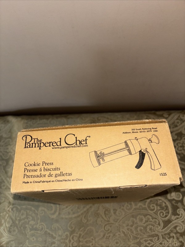 The Pampered Chef Cookie Press 1525 Complete In Box gallery