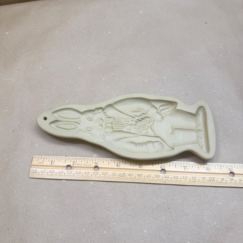 Vintage 1988 Brown Bag Cookie Art Hill Design Stoneware Rabbit Cookie Mold 8.5" gallery