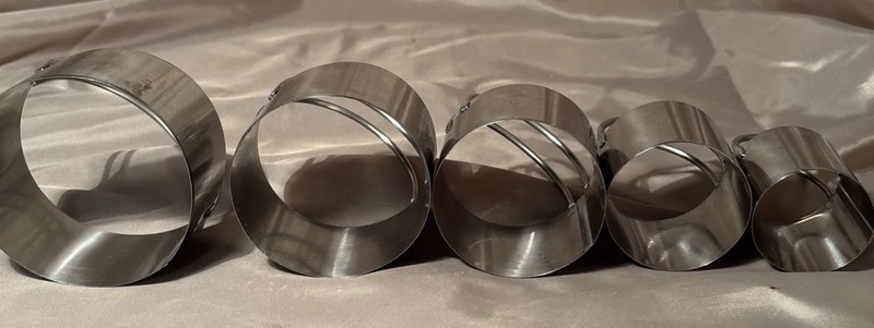 5 Round Biscuit Cutter Cookie Cutters Set With Double Handle For Baking gallery