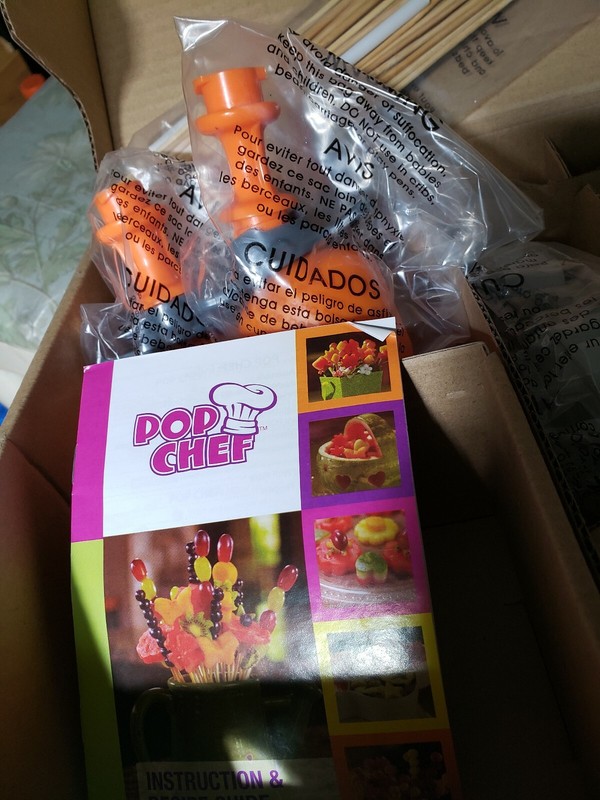 Pop chef Cake Pop Kit gallery