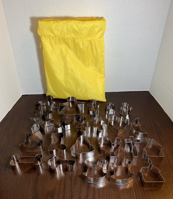 Lot Of 23 Fox Run Stainless Steel Cookie Cutters Christmas Holiday Misc