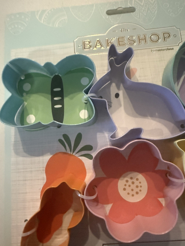 The Bakeshop By Masterclass Easter Cookie Cutters bunny chick carrot egg flower gallery