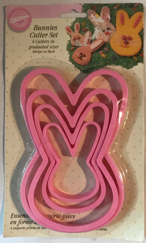 Wilton ~ Bunnies Cutter Set ~ 4 Cutters in Graduated Sizes ~ Brand New ~ Sealed