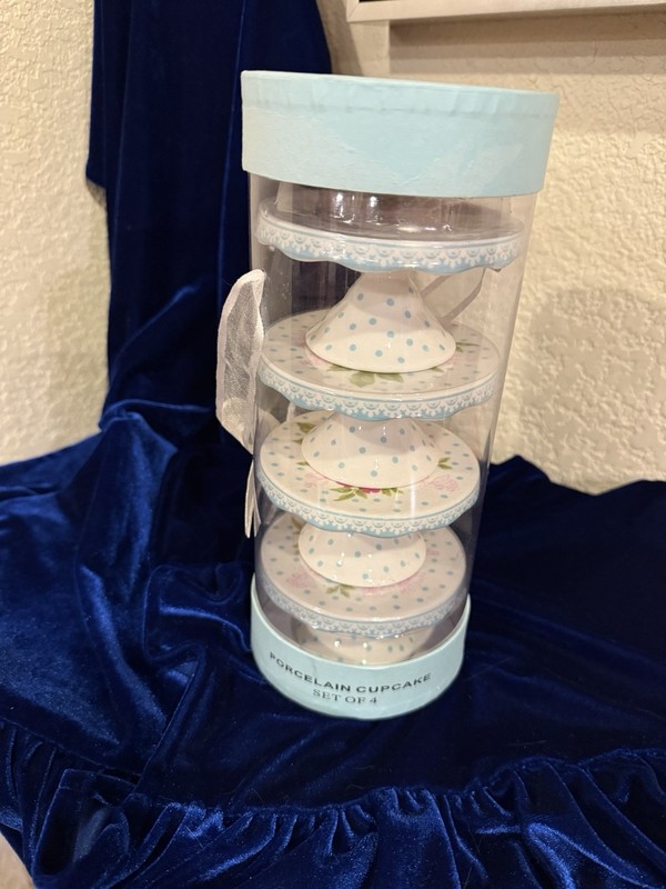 Grace Teaware Individual Cupcake Stands Set of 4 White Porcelain