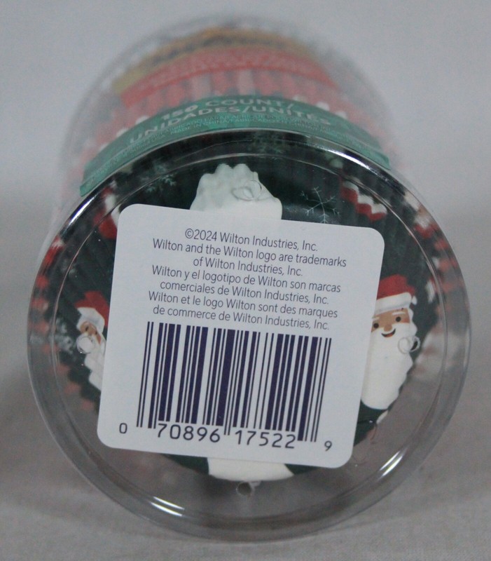 WILTON ELEGANCE CHRISTMAS ASSORTED BAKING CUPS 3" ROUND 150-COUNT NEW IN PACKAGE gallery